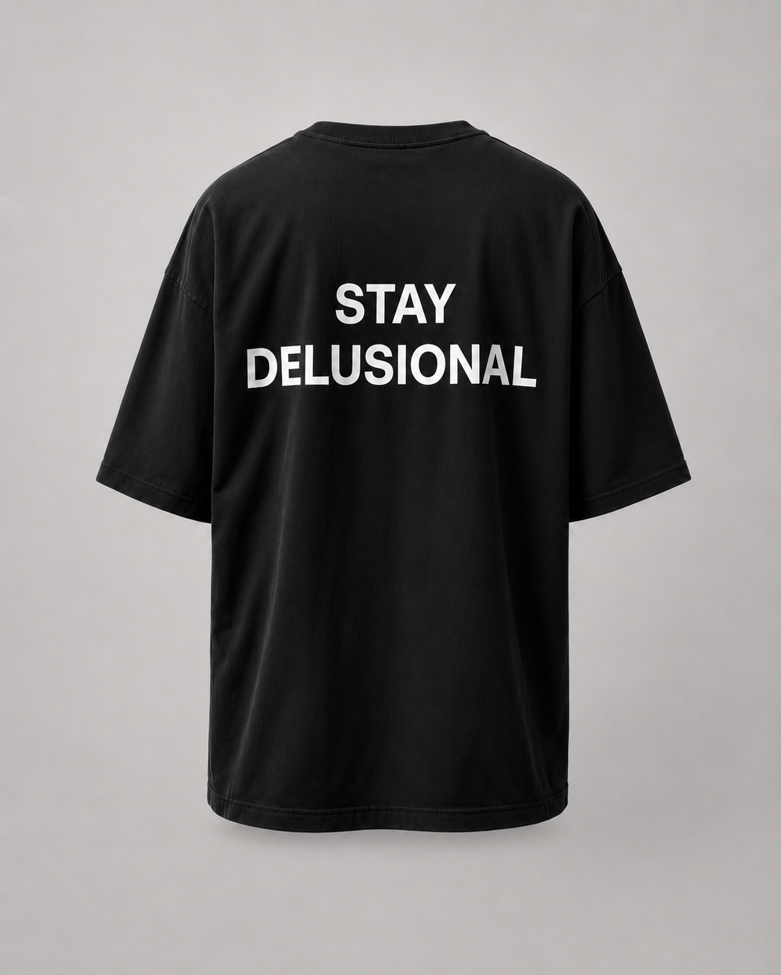STAY DELUSIONAL | TEE